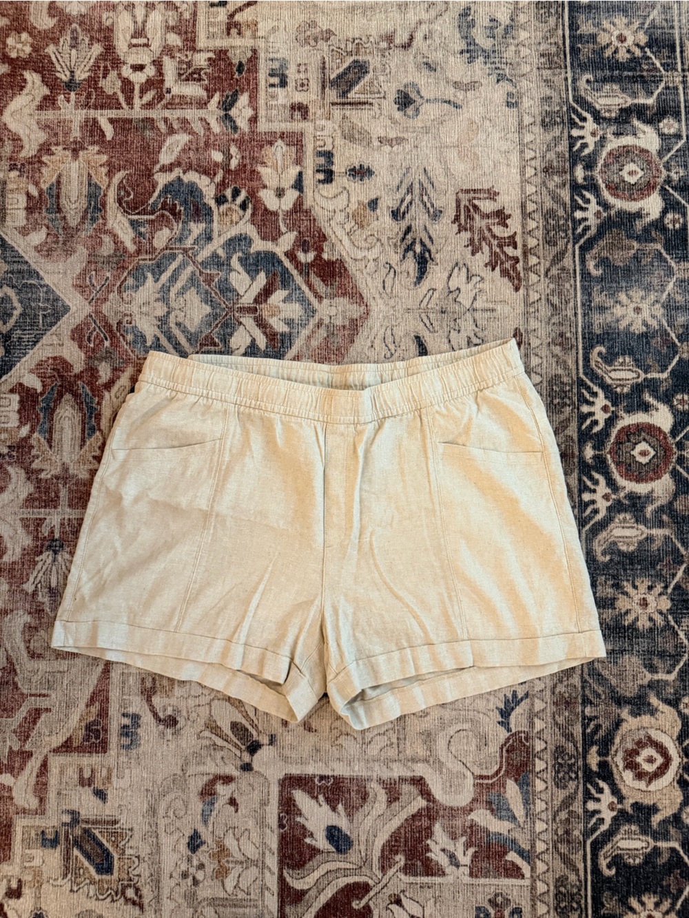 Old Navy linen blend shorts